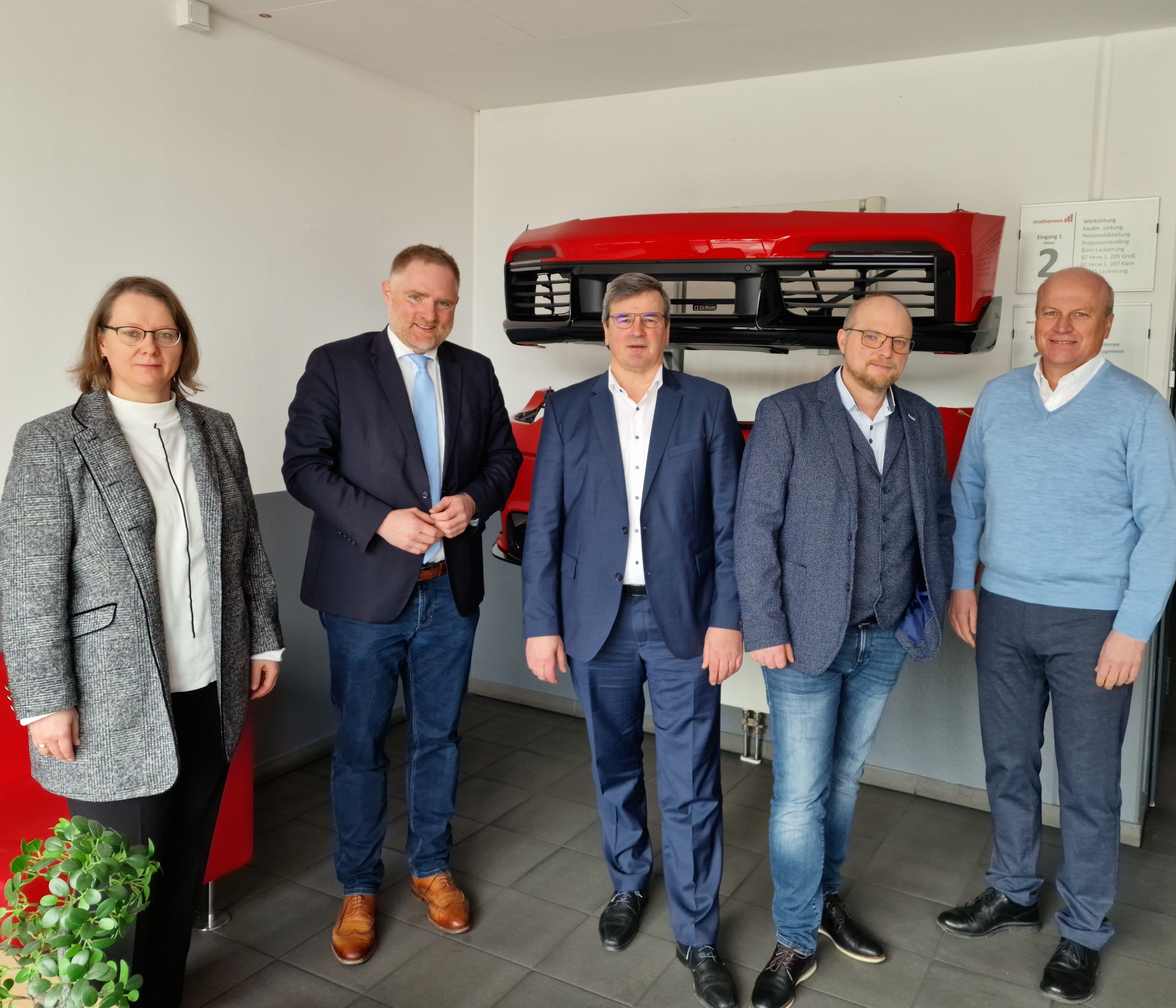 Erfolgreich eingesetzt! Besuch bei SMP Motherson in Schierling