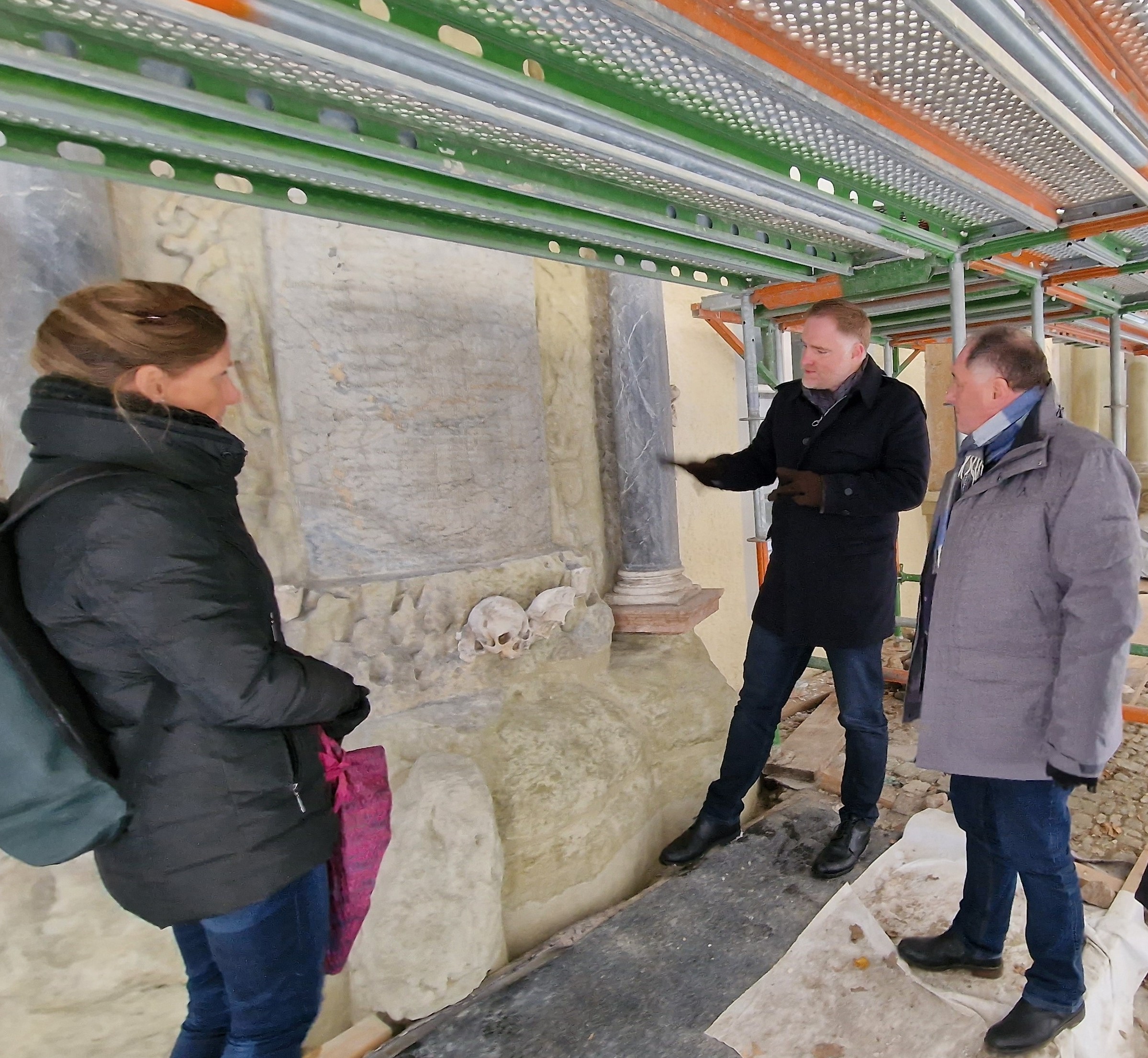 Infobesuch zur Sanierung des Gesandtenfriedhofs in Regensburg