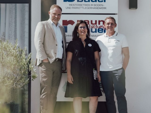 Betriebseröffnung Farben Bauer in Zeitlarn