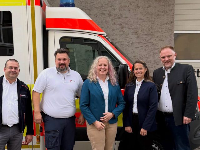 Gespräch mit Rettungsdienst